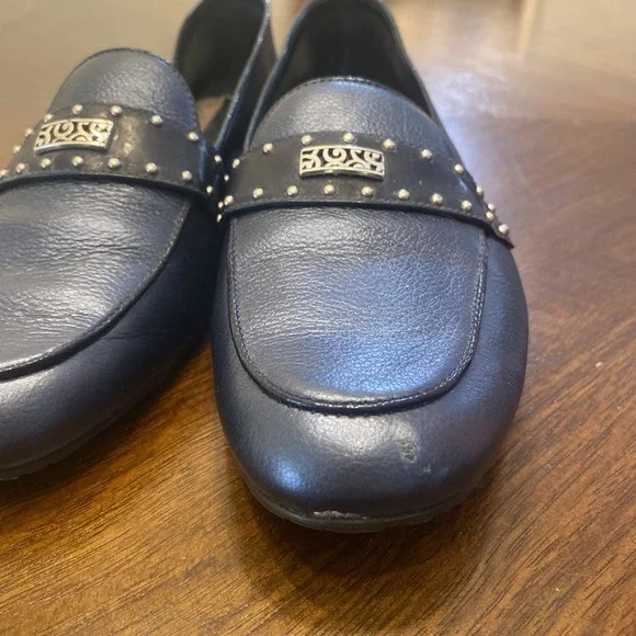 Brighton Women's Sapphire Blue Metallic/Black Loafers Studs Silver Tone Accents - Picture 15 of 16